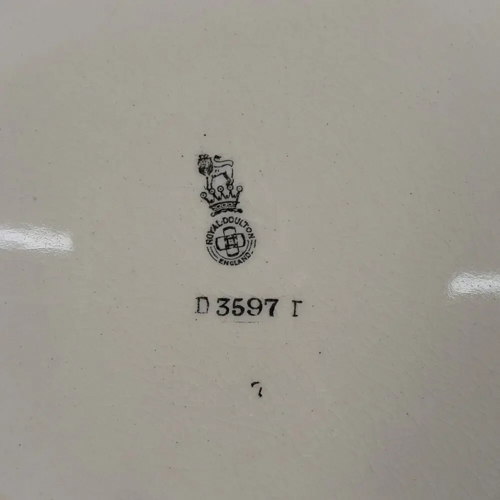 Royal Doulton Sedan Chair Series Ware Plate D3597 10.25